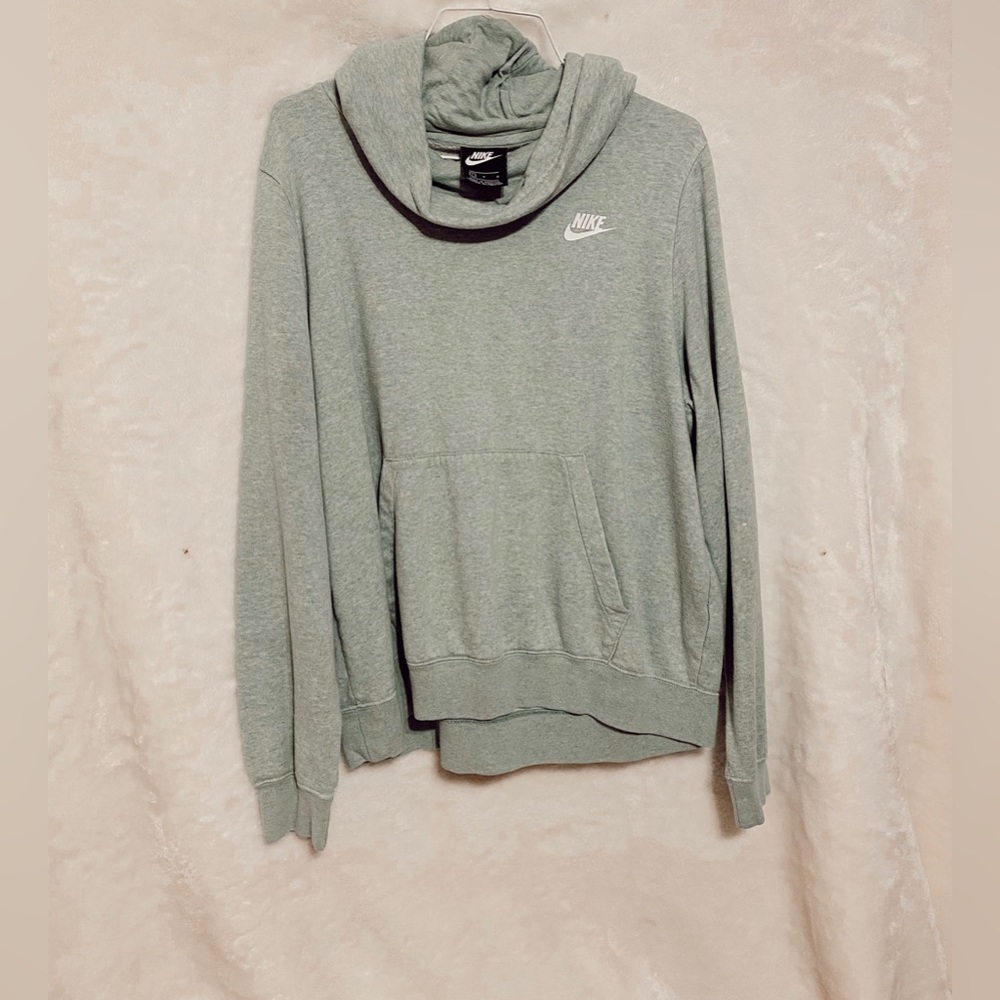 Green Nike Hoodie - Picture 1 of 2